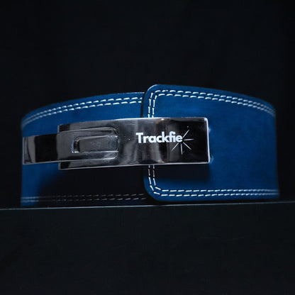 Navy blåt Trackfie lever belt set forfra